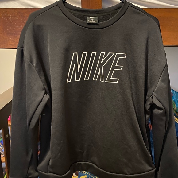 Nike sweatshirt